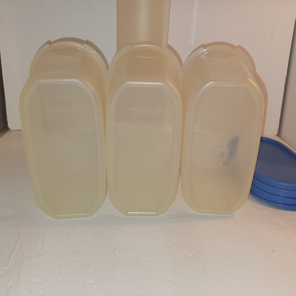 Tupperware Modular Mates Oval #2 + Spaghetti Dispenser # 5 - Picture 3 of 6